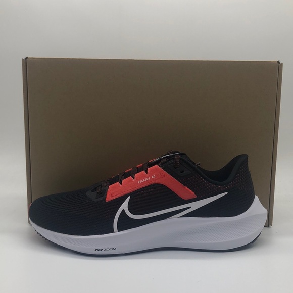 Mens Air Zoom Pegasus 40 Black/White/Crimson DV3853-003 New With Box